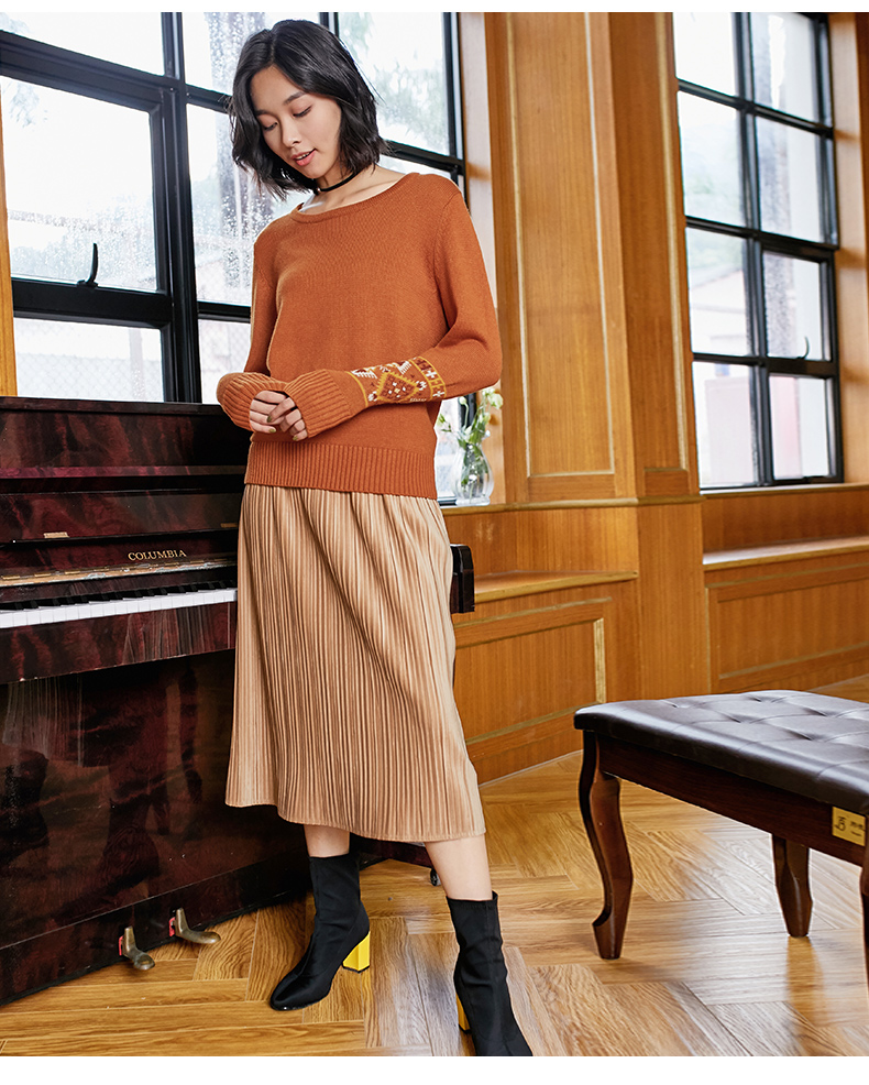 艾蓓怡新款港味复古chic毛衣女秋冬长袖套头圆领厚保暖打底衫橘褐色m