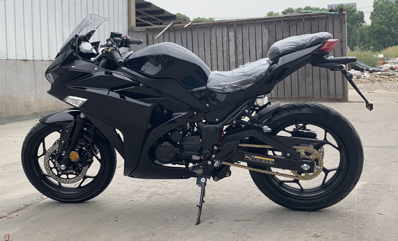 豪剑机车国四电喷幻影r3摩托车跑车小忍者200400大排量机车地平线公路