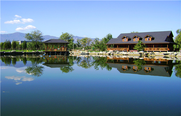 稻香湖景酒店住宿1晚(含早) 双人温泉 双人纪录院线电影票 单张儿童