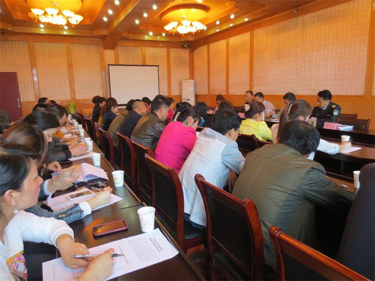 百得吉奥 会议室桌椅组合培训桌长条桌椅条形桌贴皮长桌厂家直销两人