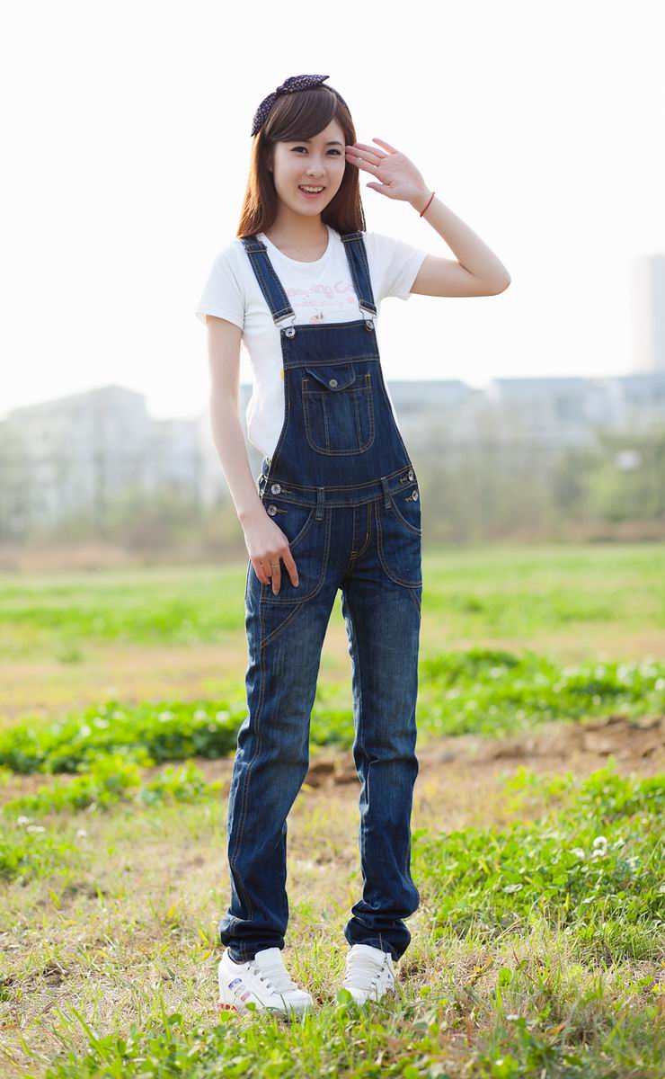 摩登蝶兒 牛仔背带裤女2015秋韩版潮新款宽松大码女装休闲背带长裤连体裤连衣裤潮 图片色 M