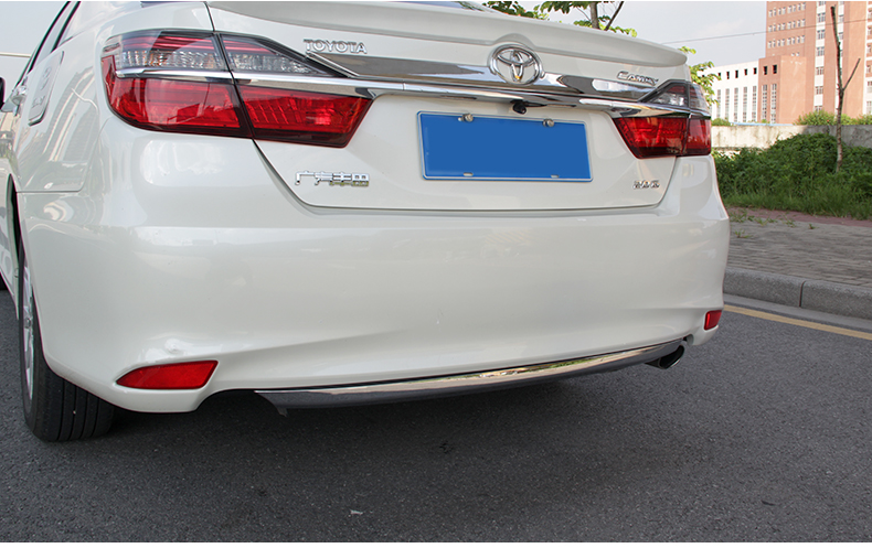 车形饰丰田1516款新凯美瑞后杠装饰条尾部后保险杠防撞条车身外饰专用