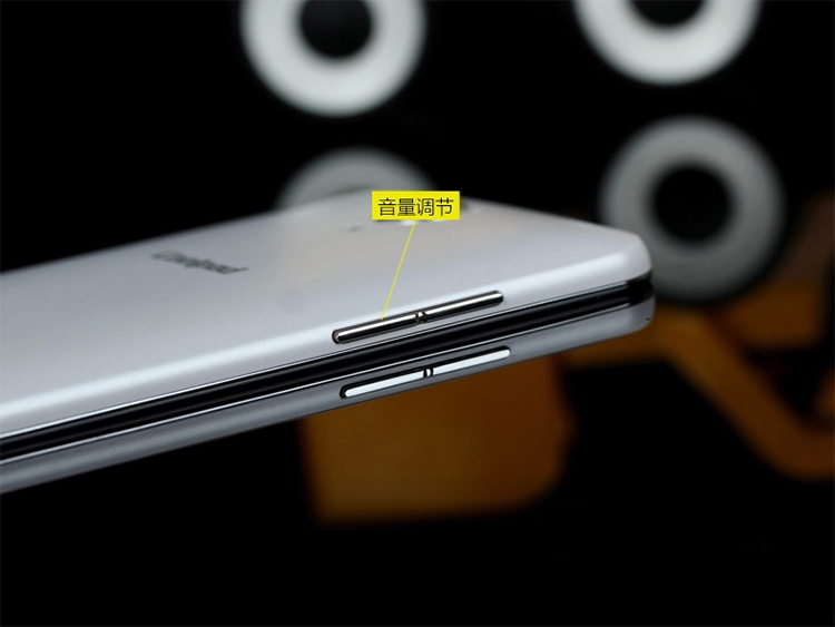 酷派(Coolpad) 锋尚 Y76 联通移动双4G 双卡双待手机 白色