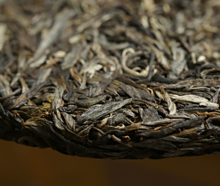 书剑2015年头春古树茶论剑新班章纯料古树普洱茶生茶357克片单片