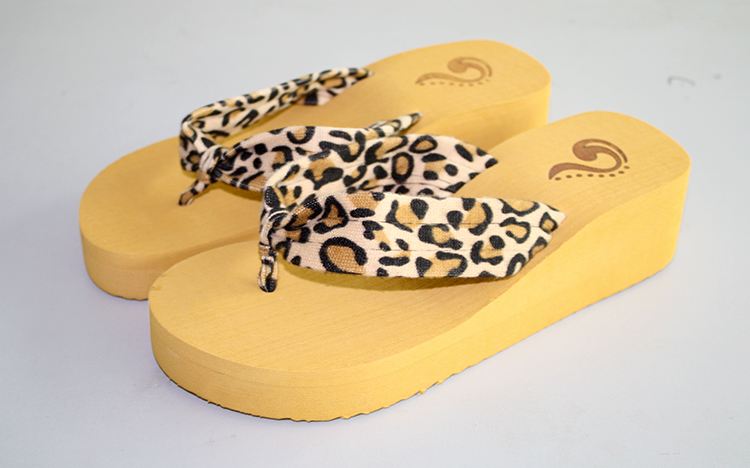 【中秋钜惠】w2014夏季新款时尚潮流夹脚厚底高跟豹纹人字拖鞋女沙滩
