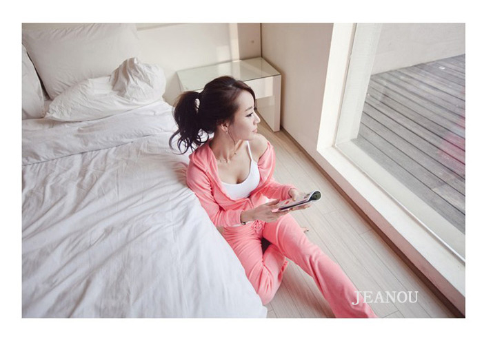 
                                        jeanou女装卫衣套装女秋冬休闲运动服长袖女士长裤时尚外套少女爬山瑜伽天鹅绒新款两件套 粉红色 M                