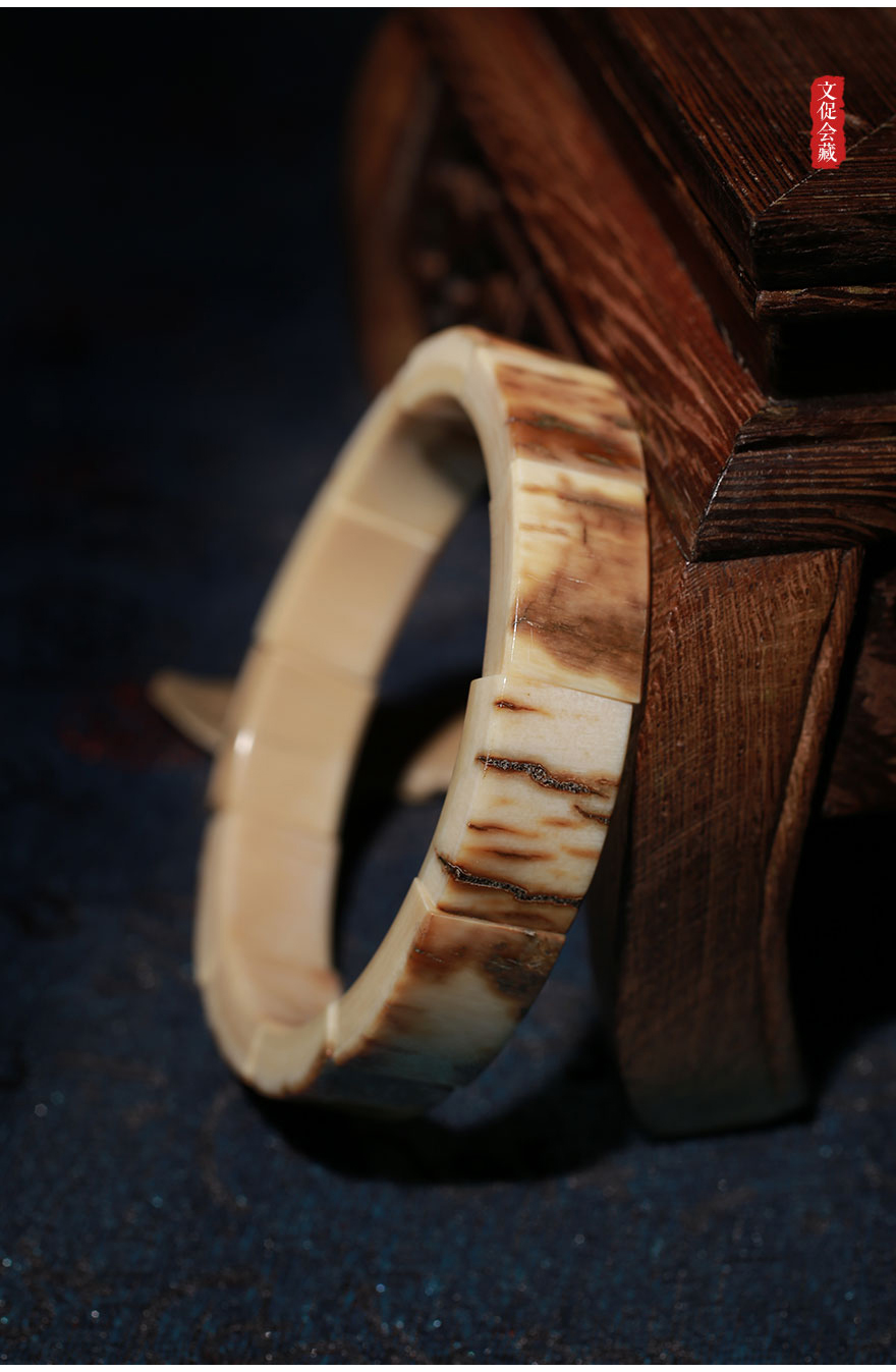 【精品】西伯利亚猛犸象牙 带皮松紧手镯 25.2克