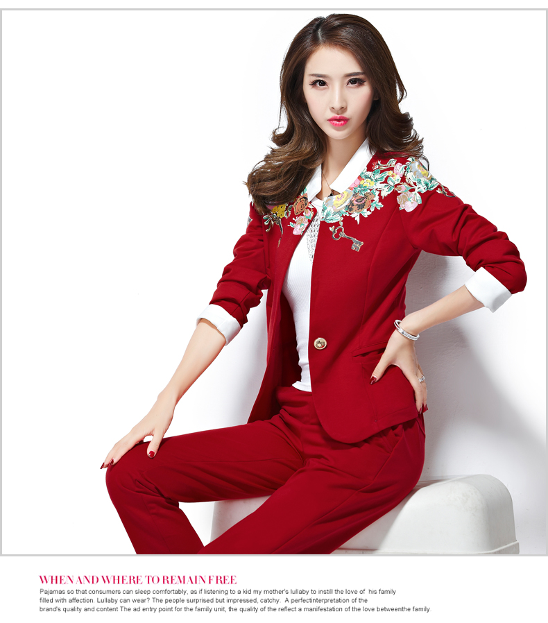 澳奇美2015秋装女装小西服三件套修身显瘦气质运动套装时尚休闲8932 浅灰色 M