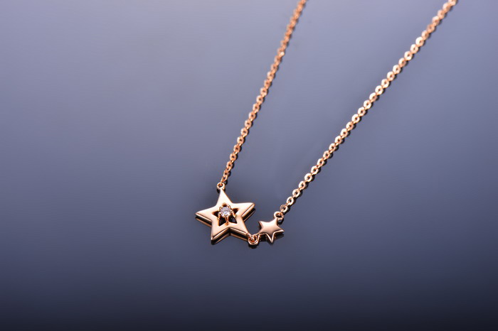 佐卡伊 钻石项链星星吊坠项坠女时尚锁骨链 玫瑰18k金
