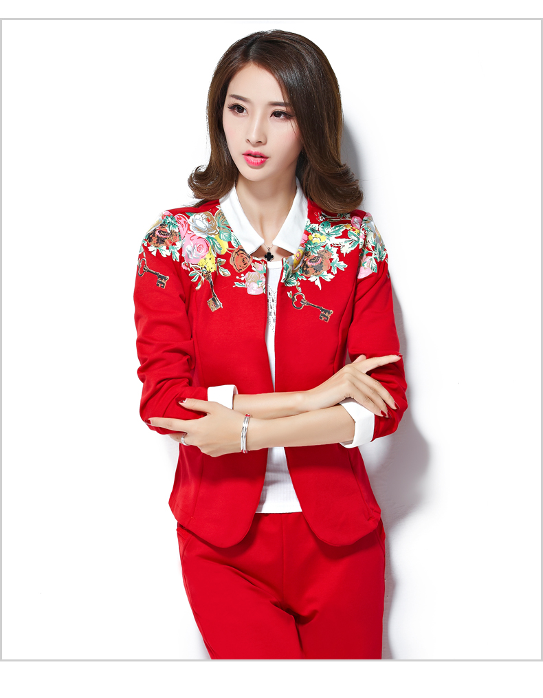 澳奇美2015秋装女装小西服三件套修身显瘦气质运动套装时尚休闲8932 浅灰色 M
