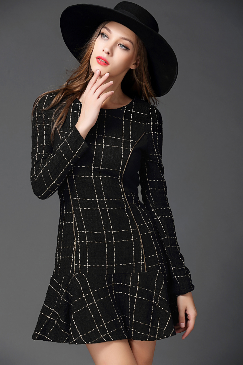 轻奢时尚品牌女装 诺威珂2015秋冬新款长袖圆领毛昵格子显瘦连衣裙