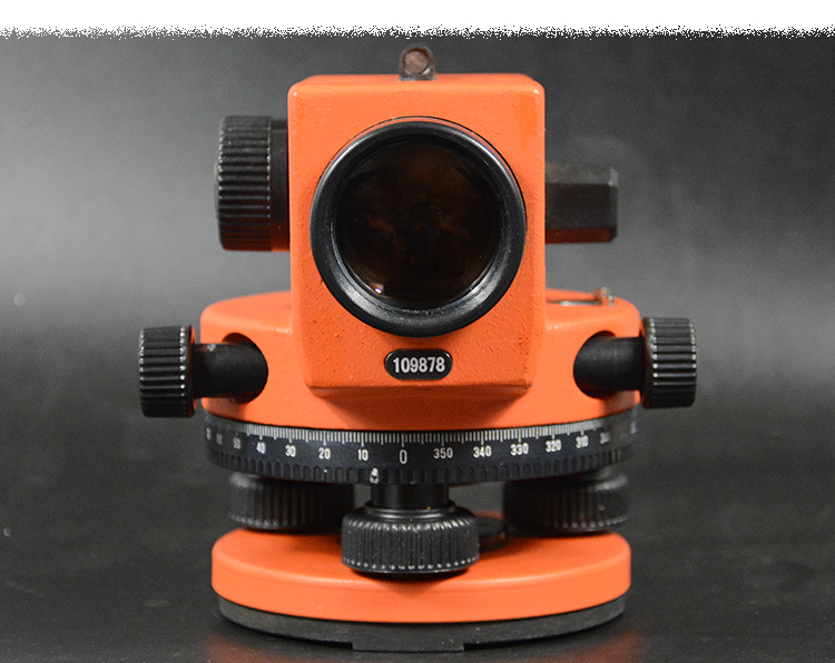 水准仪是一种精密测量仪器,必须注意保养其各部分机构,以免丧失原有