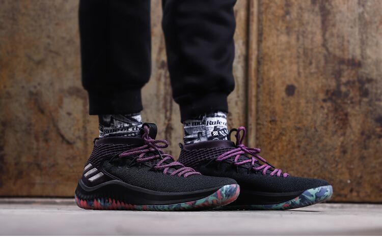 d lillard 利拉德5新年dame 5代 男子低帮实战运动鞋篮球鞋 军绿迷彩