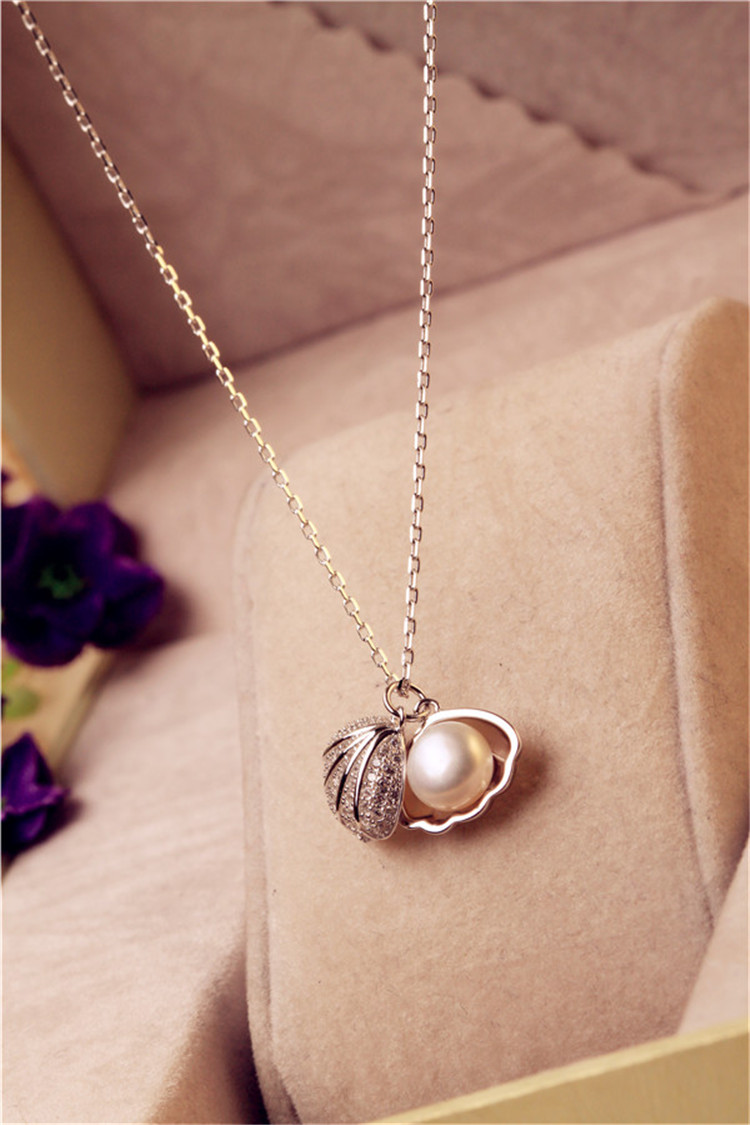 绿钰彩宝 s925银精致简约小贝壳装饰配饰品长短款毛衣链锁骨链项链女