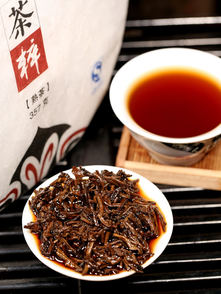 新益号 茶粹 云南普洱茶 熟茶叶357克七子饼