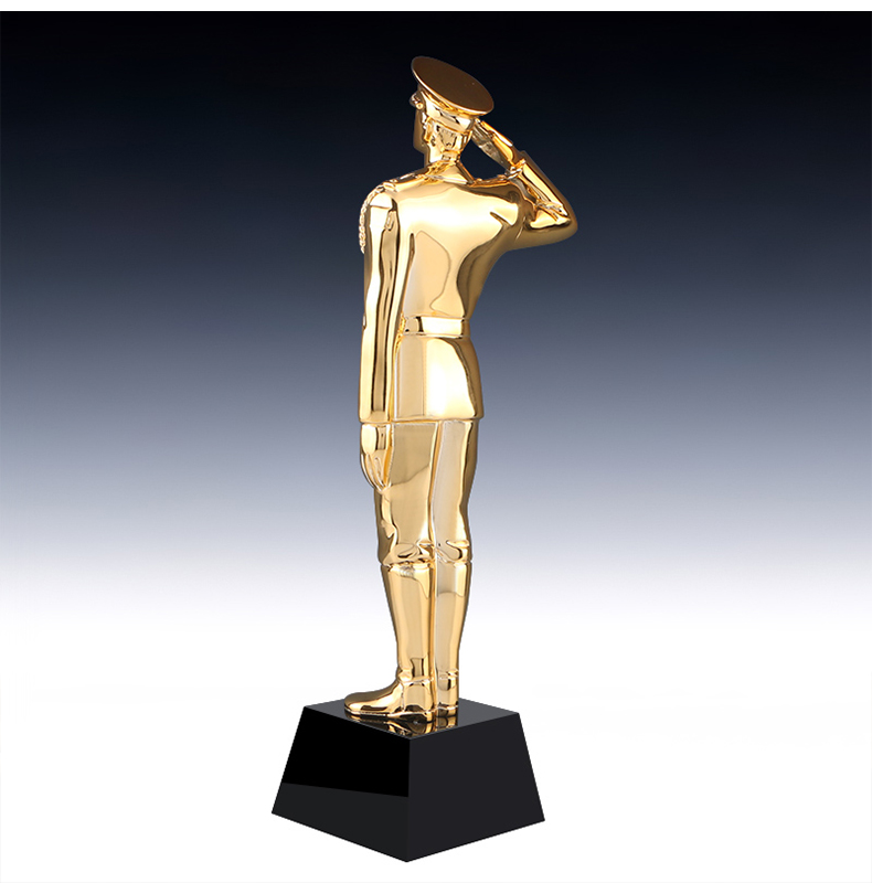 舒厅 退伍军人纪念品小金人奖杯送战友礼品定制创意军旅老兵聚会活动