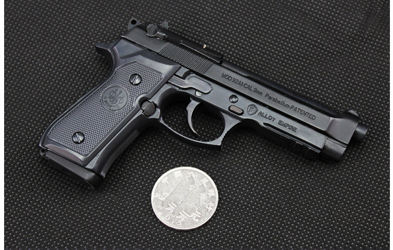 元旦礼物全金属大号合金帝国模型berettam92a11205不可发射大号92式