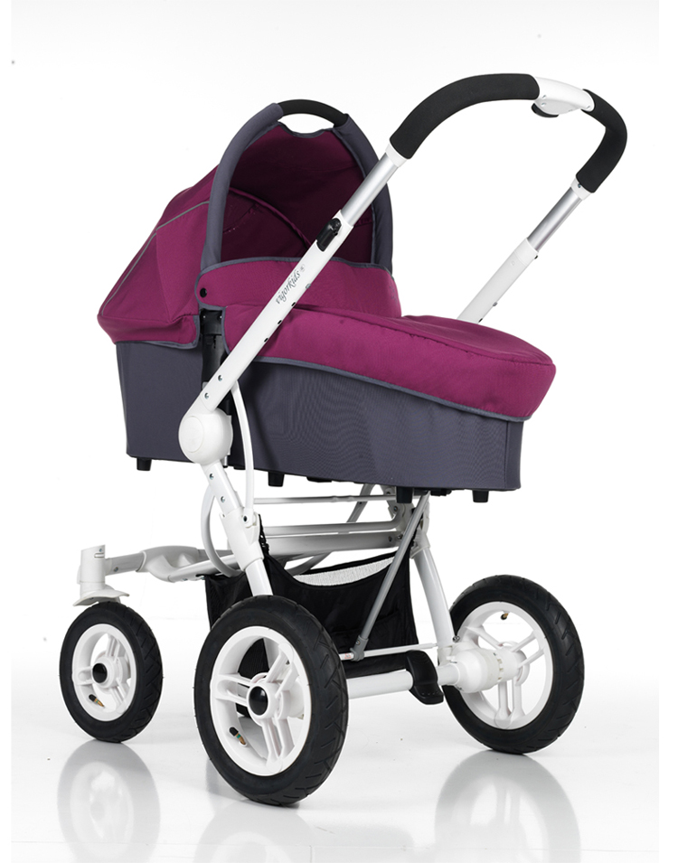 可以与威凯3系列车型的婴儿车一起配套使用,是您带宝宝旅行的不错选择