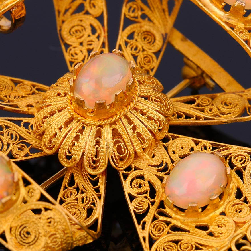 品牌: 熙琳古董珠宝 品种: 欧泊镶嵌 材质: 黄金掐丝工艺 重量: 29.