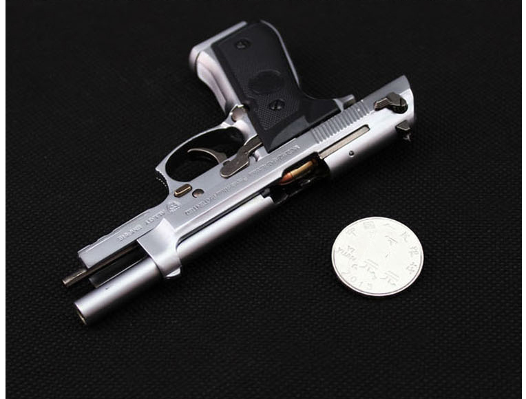 春节礼物全金属大号合金帝国模型berettam92a11205不可发射大号64银色