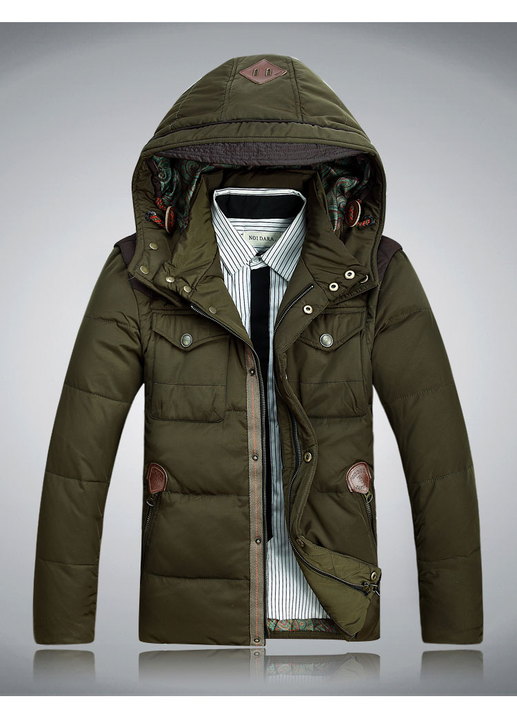 战地吉普2015秋冬季新款男短款休闲可脱帽男士羽绒服808 卡其色 xxxl