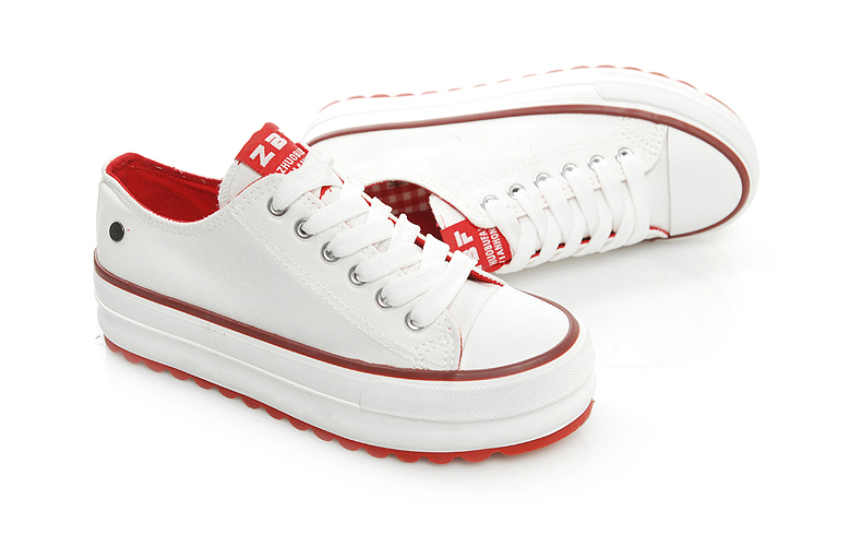 卓不凡女士低帮帆布鞋韩版糖果色系带松糕厚底板鞋女甜美学生休闲鞋