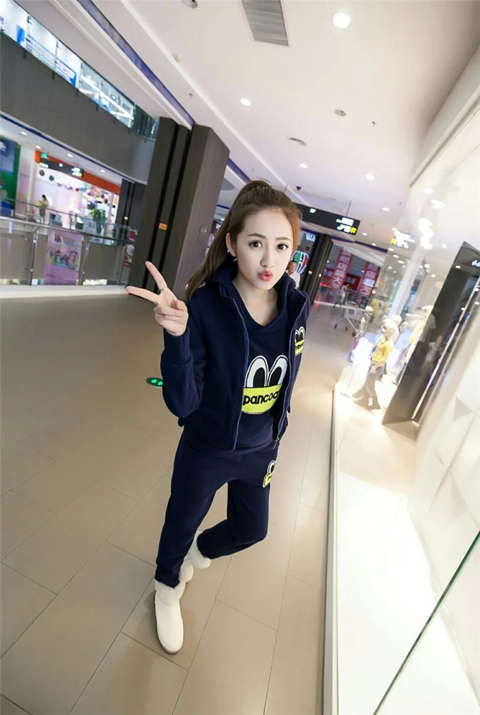 
                                                                                玫姿恋卫衣女宽松运动套装金丝绒三件套女2021春夏装新品女装韩版休闲时尚长袖跑步服园服班服女615 615酒红色 M建议（100斤以下）                