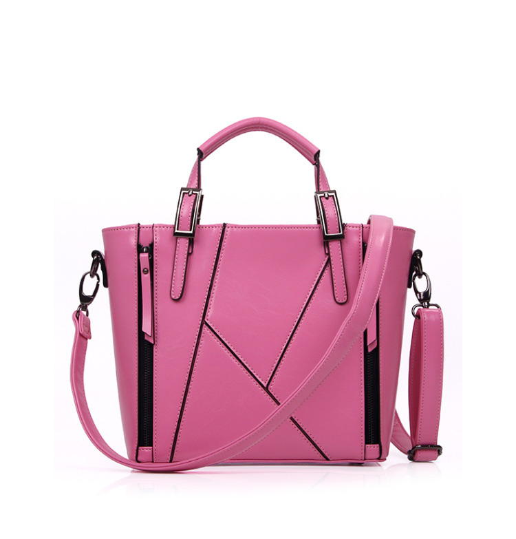 flipped斐莉德 新款手提女包大容量纯色女士宴会聚会斜挎包 黑色