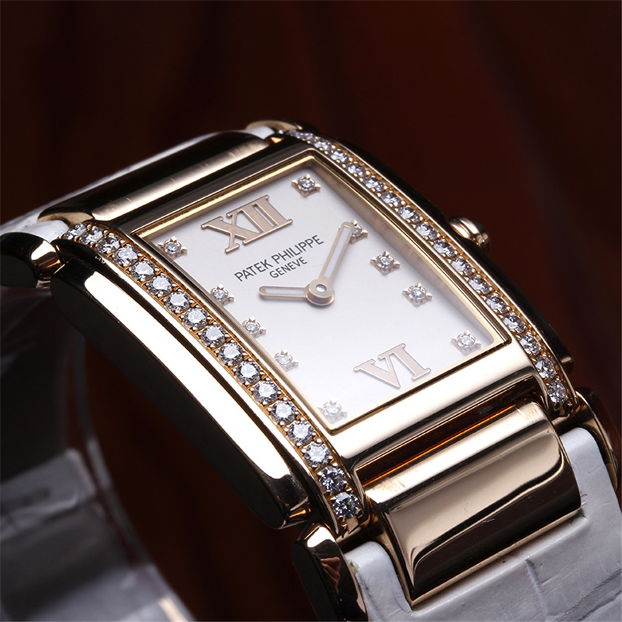 [9.5新] 百达翡丽 4920r-010 玫瑰金 18k玫瑰金镶钻 石英表 女表