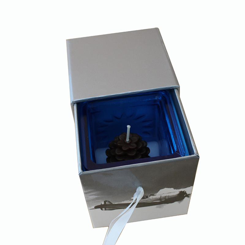 
                                        AI-Gift 蜡烛方形玻璃杯 无烟香薰蜡烛 绿茶味                