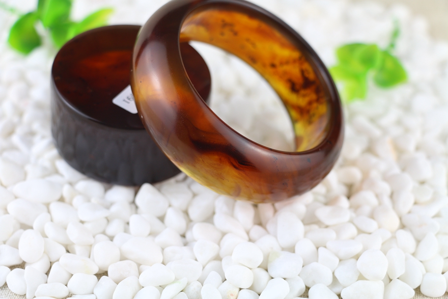 琥珀手镯内经56mm 101g 【隆菲珠宝】