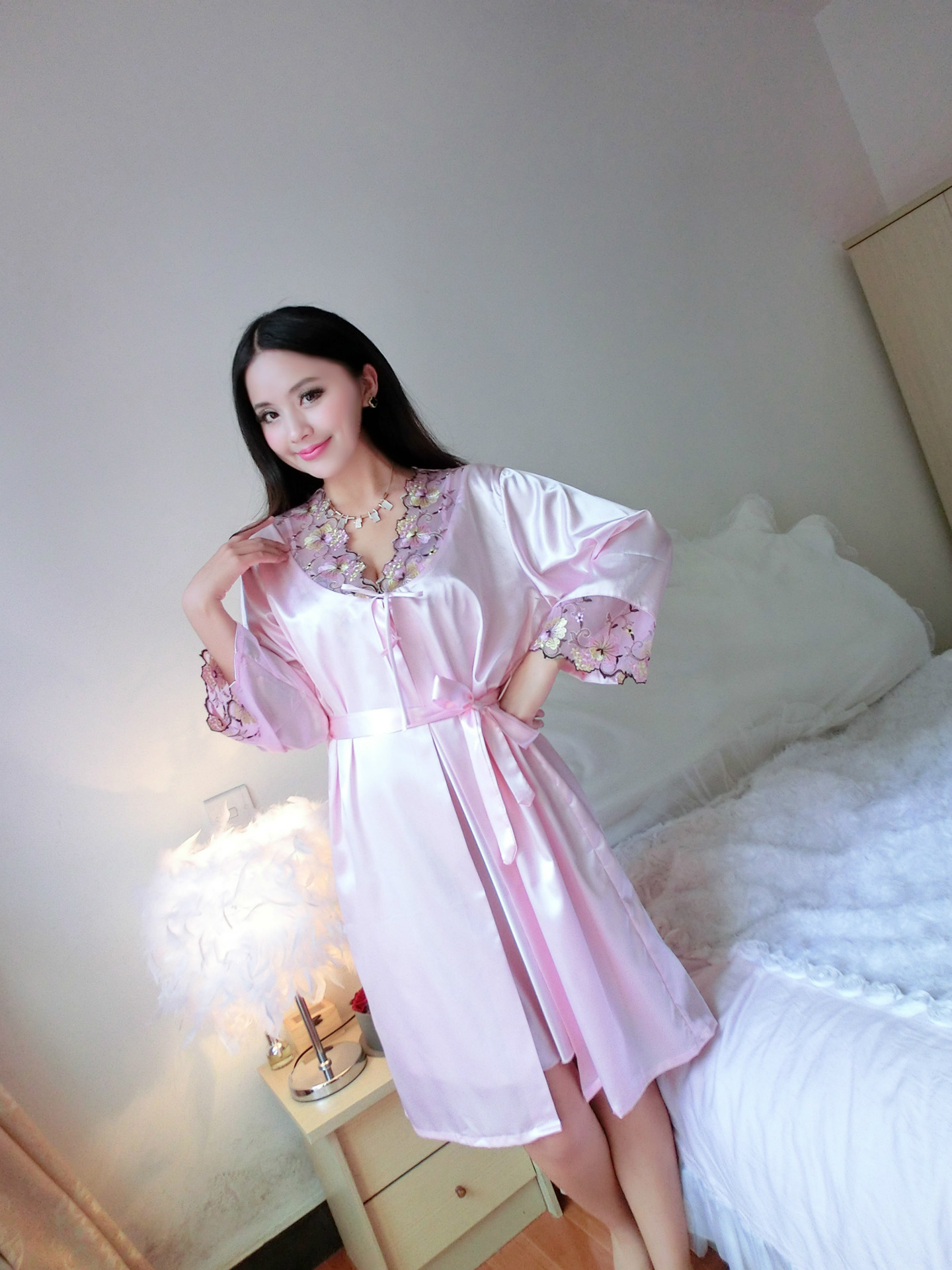 岩宜 睡衣女春夏性感睡衣吊带女士蕾丝高档仿真丝两件套装睡袍春季