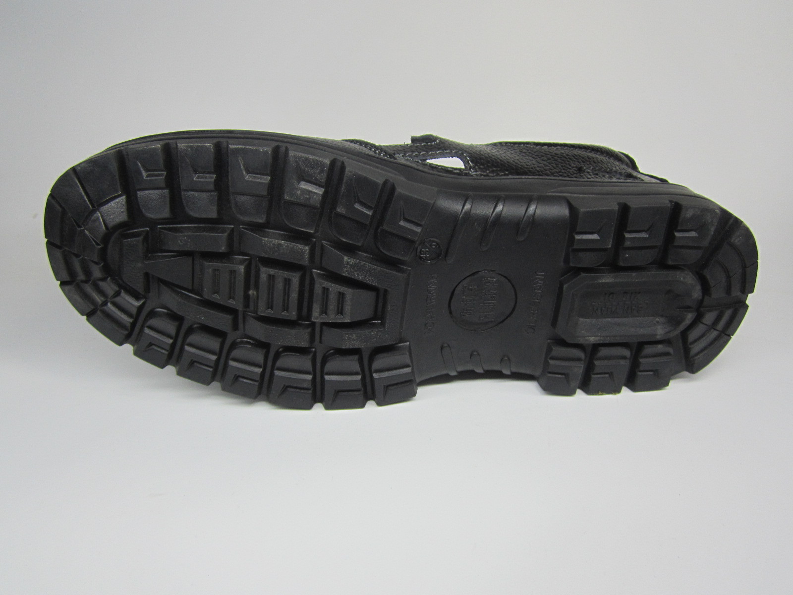 秋冬款耐滑安全护鞋 魔术贴耐砸耐刺穿劳保凉鞋 黑