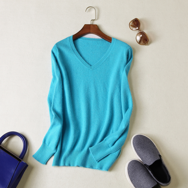 雪芙绒 冬季新款羊毛衫女士纯色v领短款 时尚简约小清新百搭毛衣羊毛
