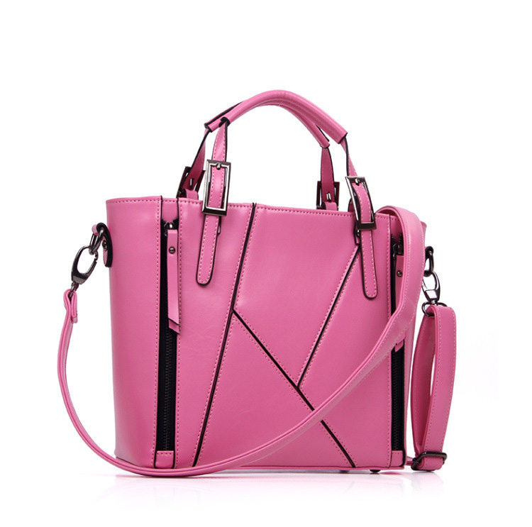 flipped斐莉德 新款手提女包大容量纯色女士宴会聚会斜挎包 黑色