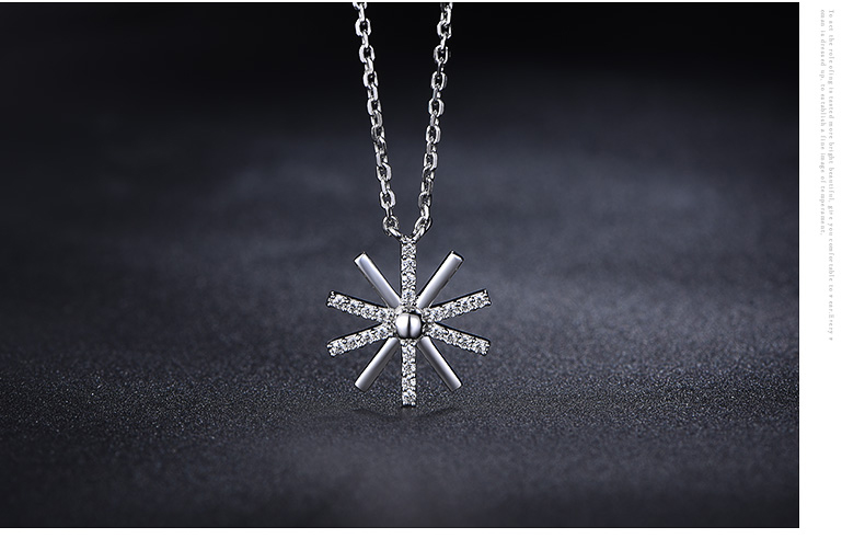 劳拉图laolatu品牌925银项链太阳花吊坠女简约创意日韩版锁骨链配饰