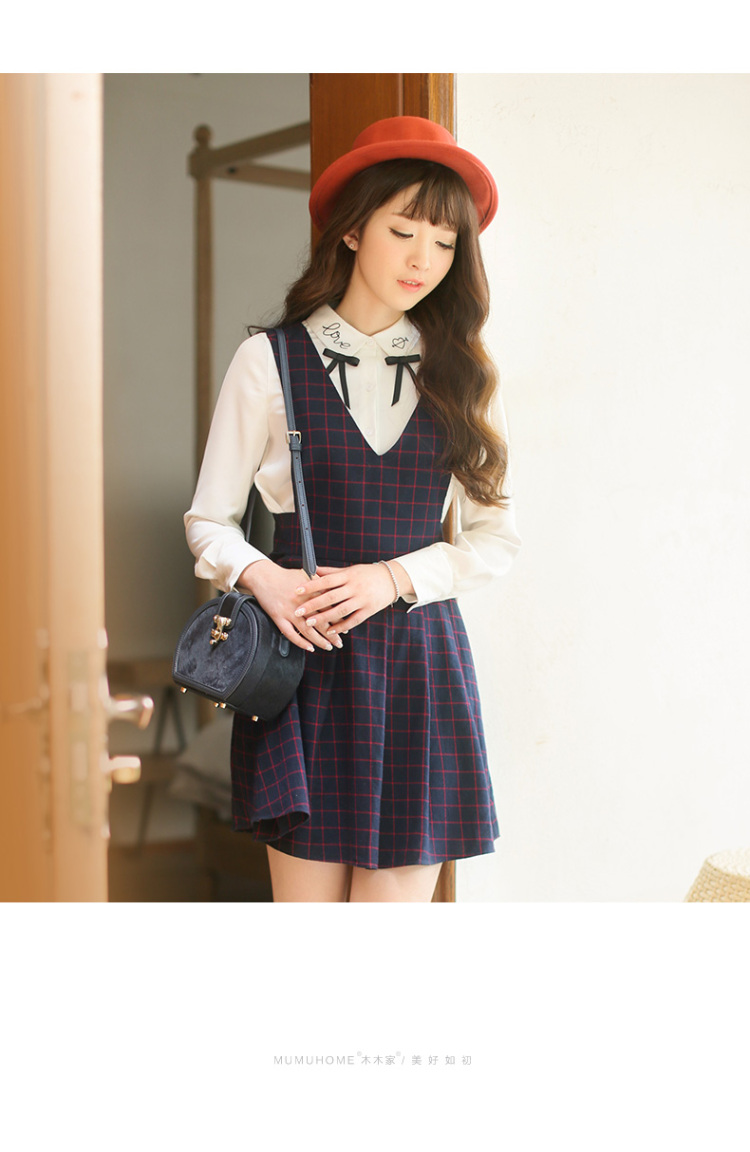 Mumu Home2016春装新款日系学院风甜美格纹修身V领无袖连衣裙 深蓝色 XS