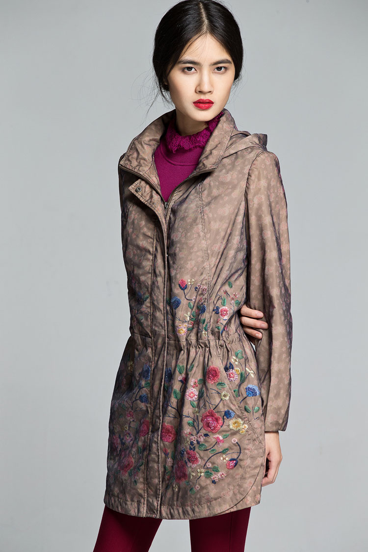 渔牌女装正品风衣女中长款中国风刺绣原创设计修身显瘦休闲外套 栗黄