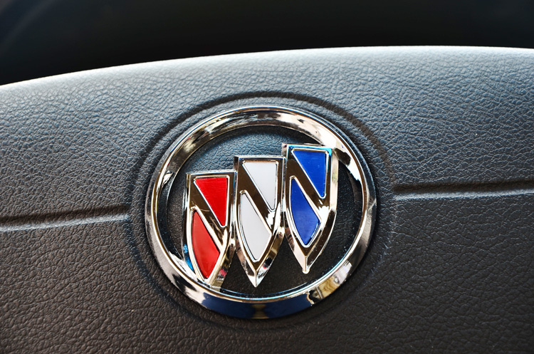 老枝毫别克凯越改装标方向盘车标中网标后备箱标彩色电镀abs车标hrv