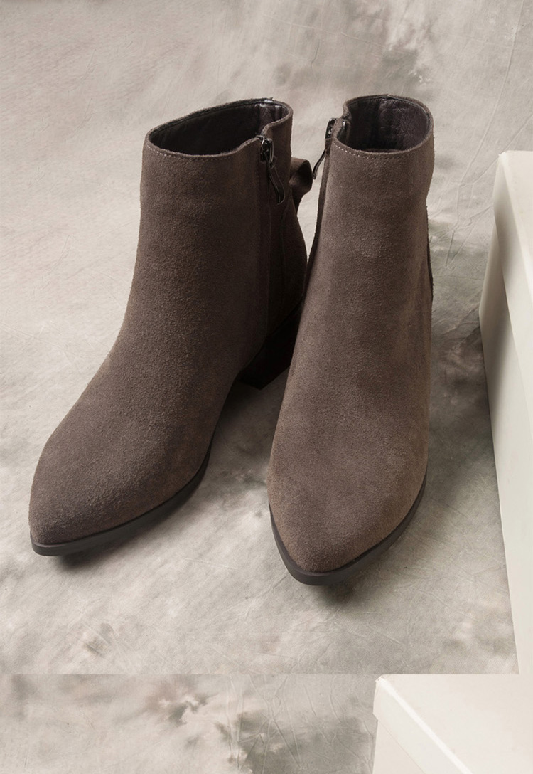 卡丝拉狄 cathyladi 秋冬新款女士磨砂短靴粗跟加绒侧拉链马丁靴 黑色