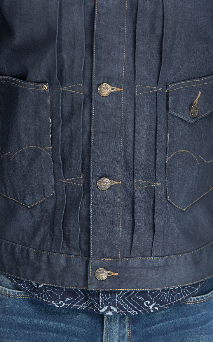 不对称侧袋贴袋