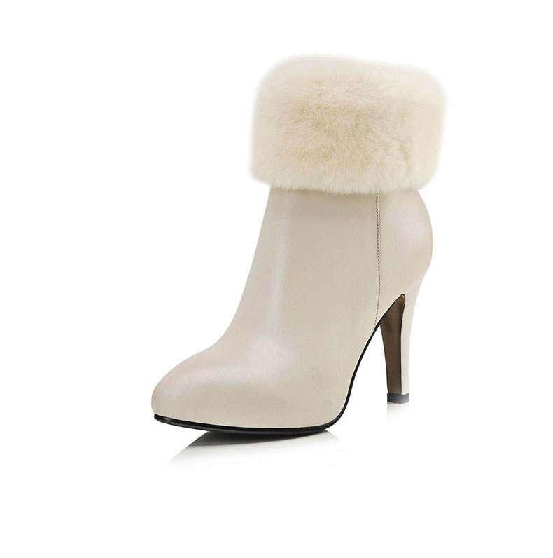 卡丝拉狄 cathyladi 新款女士优雅尖头短靴细跟毛绒保暖女马丁靴 黑色