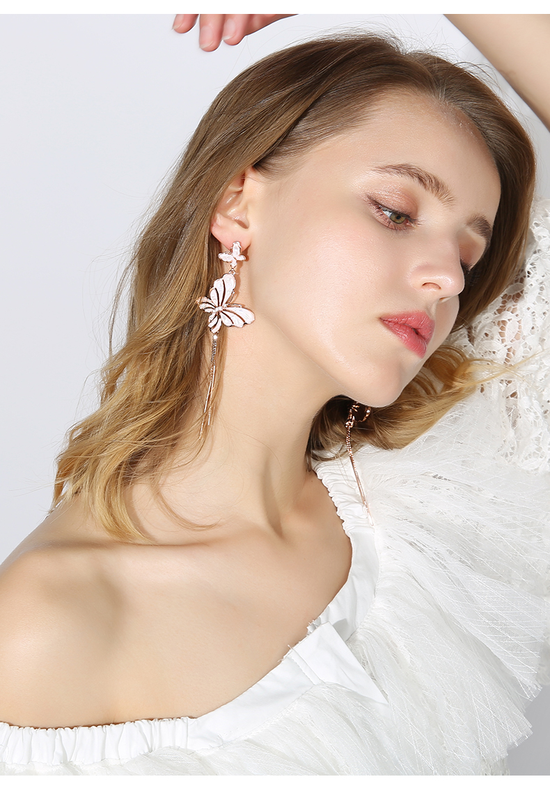 戴拉耳钉女长款耳坠蝴蝶流苏耳环时尚气质日韩小饰品无耳洞耳夹潮人