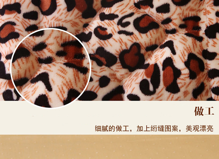 圣榜家纺 法莱绒小方垫 椅垫办公室餐椅垫坐垫棉布艺加厚 保暖透气凳子坐垫 白点豹纹-餐椅垫 38*40cm