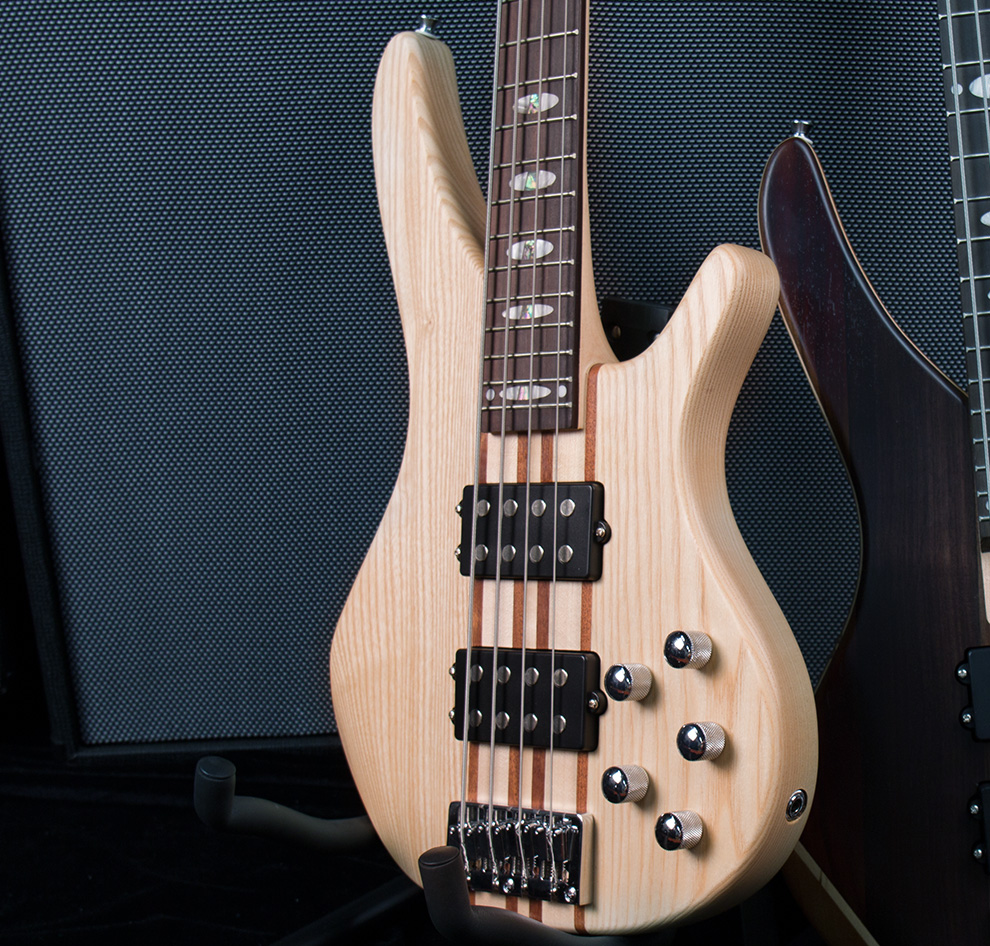 斗牛士榆木一体电贝司四弦五弦电贝斯可配音箱套装bass 4弦贝司_ 5折