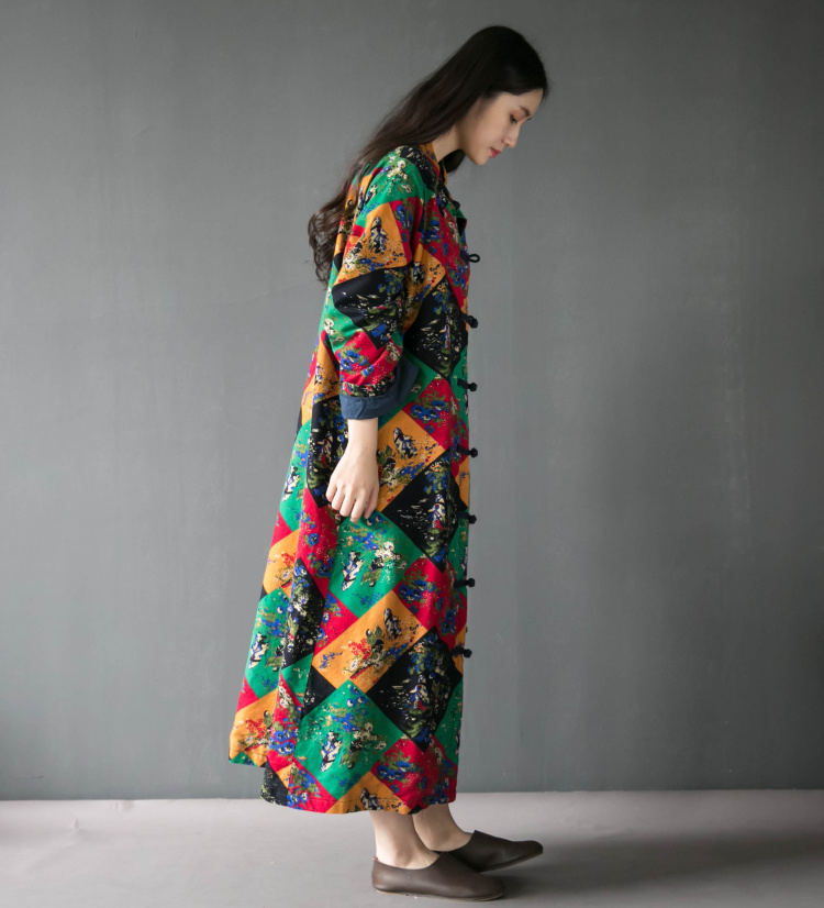 
                                        如素慢衣民族风棉麻女装印花盘扣长款风衣女大衣外套4308 菱形红色 均码                