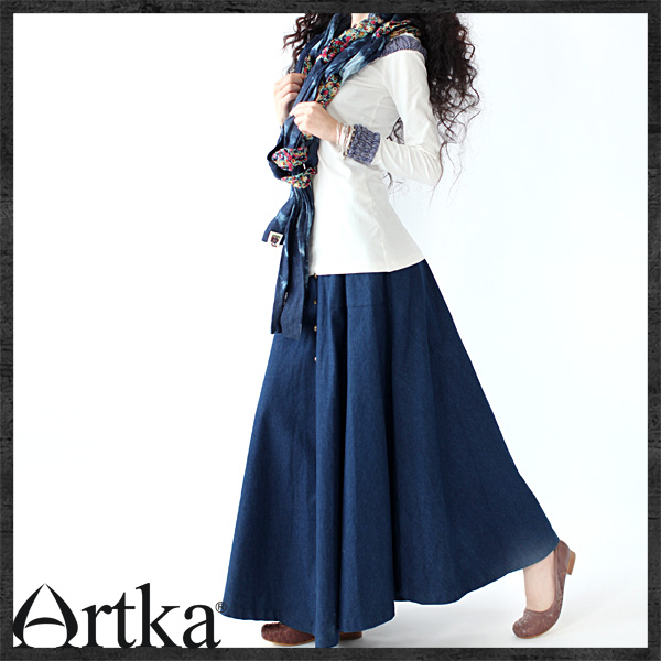 
                                        Artka阿卡T恤女夏装新款修身显瘦亲肤褶皱条纹打底衫 F1                