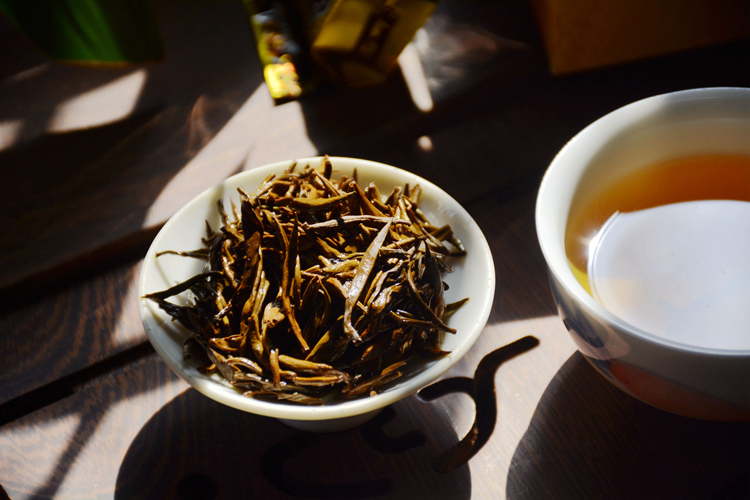 吉妮茗香 红茶茶叶 金骏眉简朴茶叶礼盒 200克【支持货到付款】