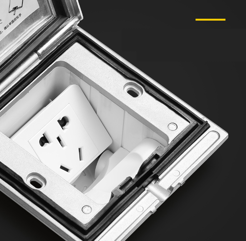 罗格朗(legrand)tcl罗格朗五5孔地插银色ip55防水隐藏式地板地插座