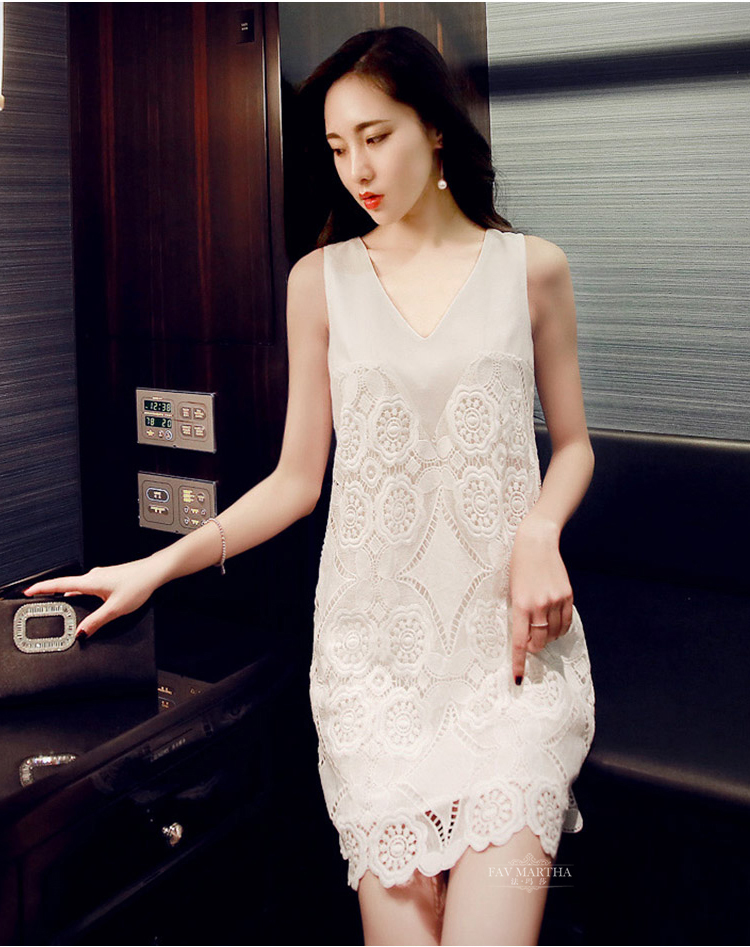 2016夏装新款女装韩版宽松无袖吊带背心裙性感v领蕾丝连衣裙短裙 黑色